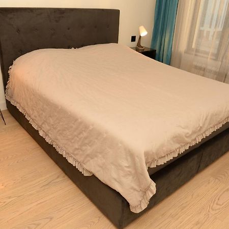 Apartman Irma Sajmiste Exterior foto